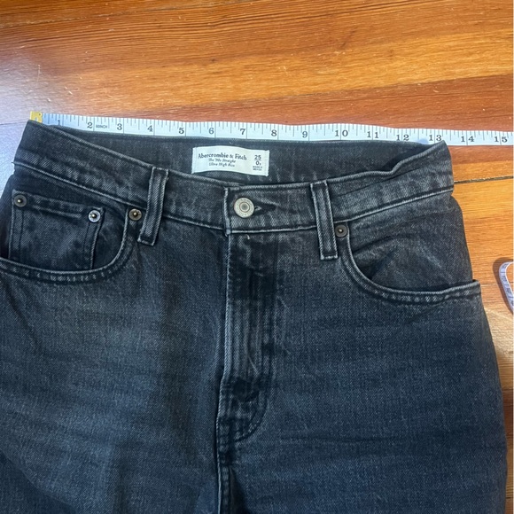 Abercrombie 90s Straight Ultra High Rise Curve Love 25S - Picture 5 of 6